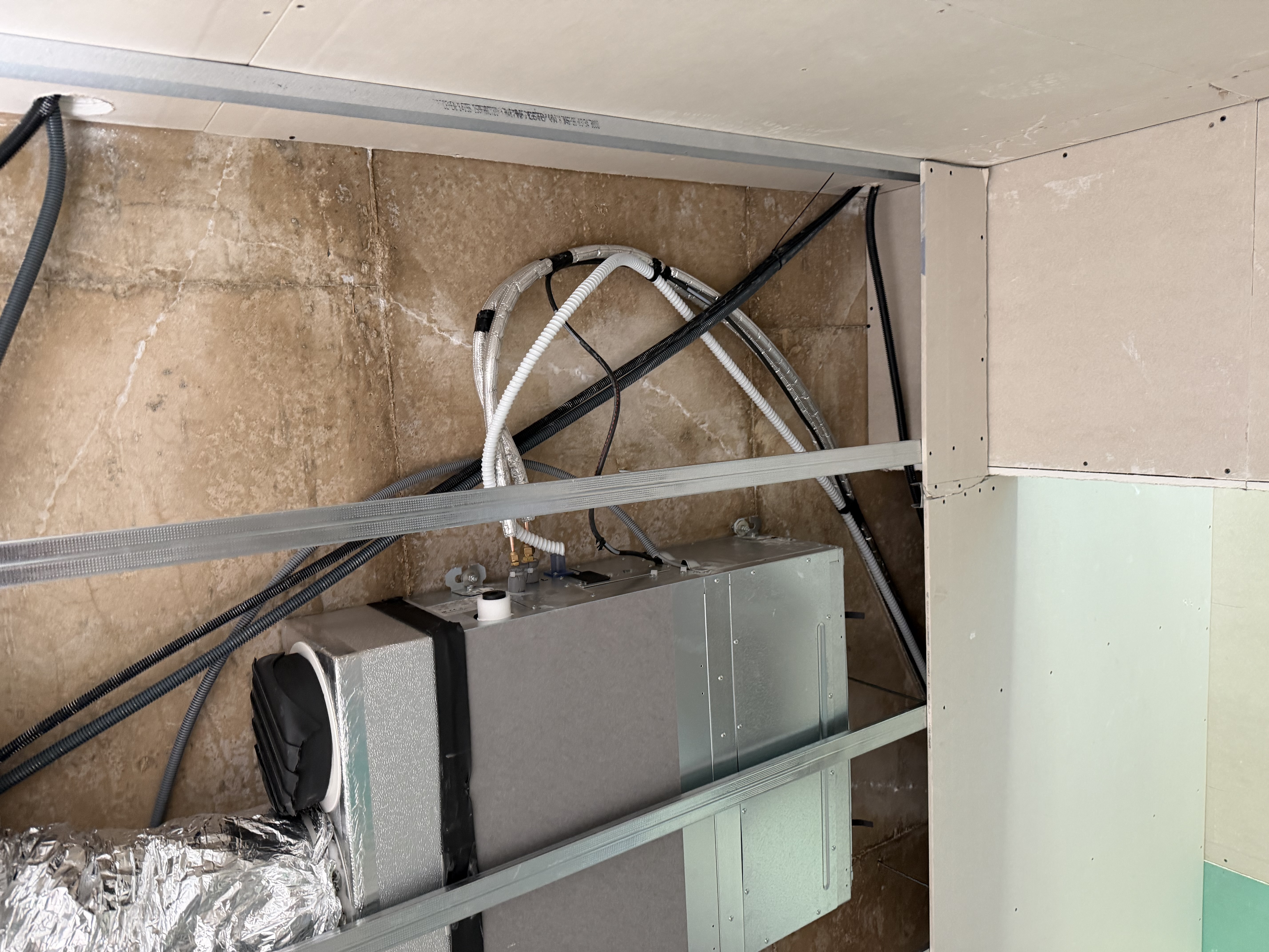 Grille de reprise d'air d'une climatisation gainable
